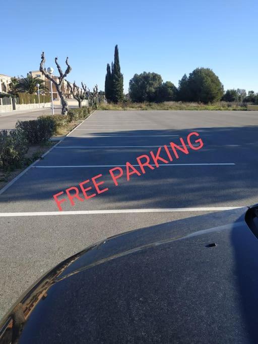 Adosado Con Jardin En Los Xalets De Salou Zewnętrze zdjęcie