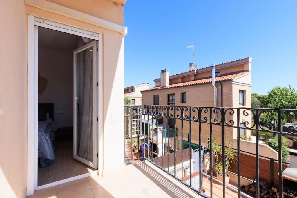 Adosado Con Jardin En Los Xalets De Salou Zewnętrze zdjęcie
